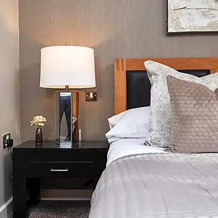 Vikings Centre Exclusive Offers With Private Parking & Terrace Hotel 4*
